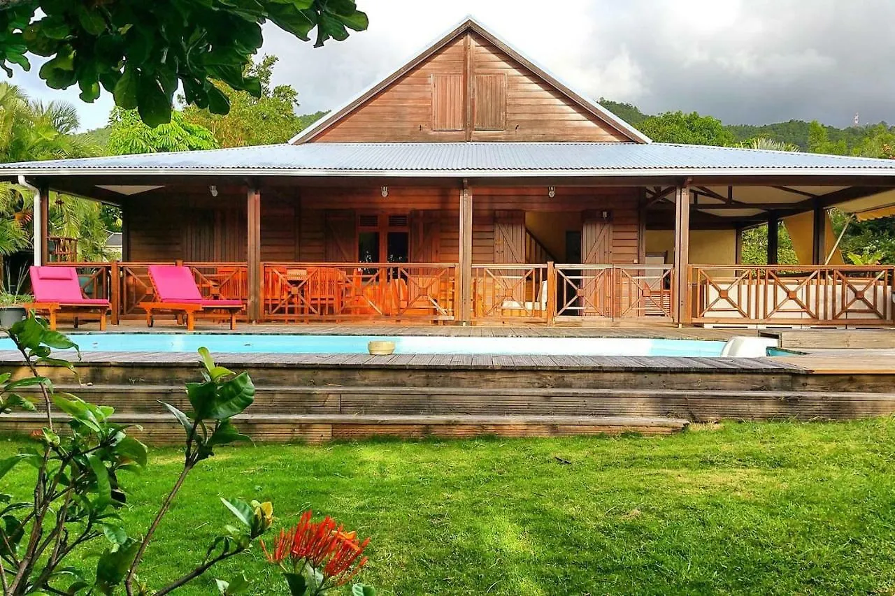 Villa Cannelle. Secteur Fort Royal. Deshaies